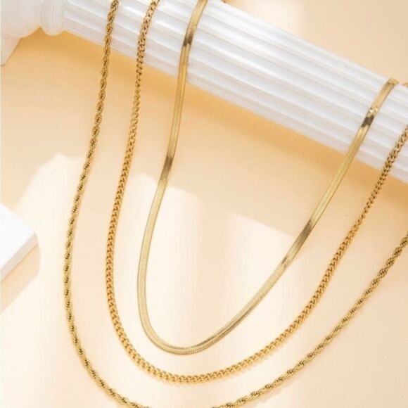 Gold Plated Stainless Steel 3pc Chain Necklace Set - Picture 3 of 3